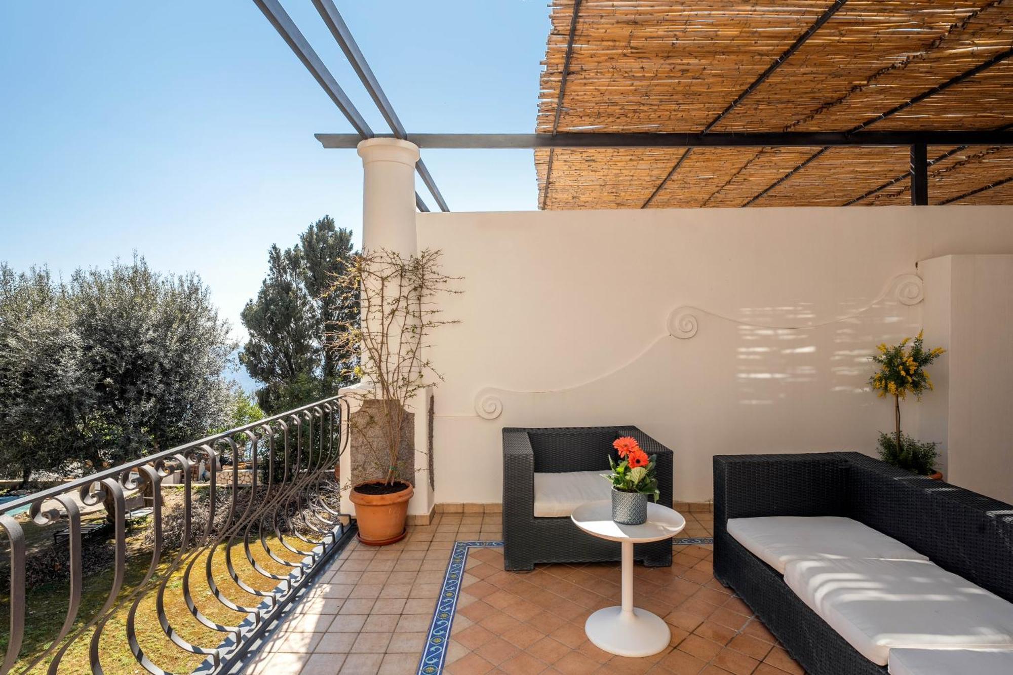 Oliveto Capri Apartments Екстер'єр фото